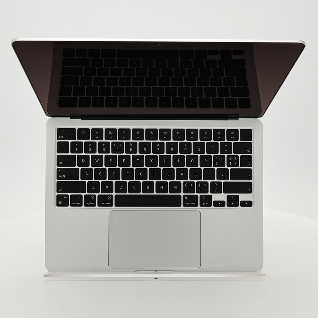 95新 Apple MacBook Air 24年 13寸 M3（8+8核） 8G RAM 256G SSD 銀色