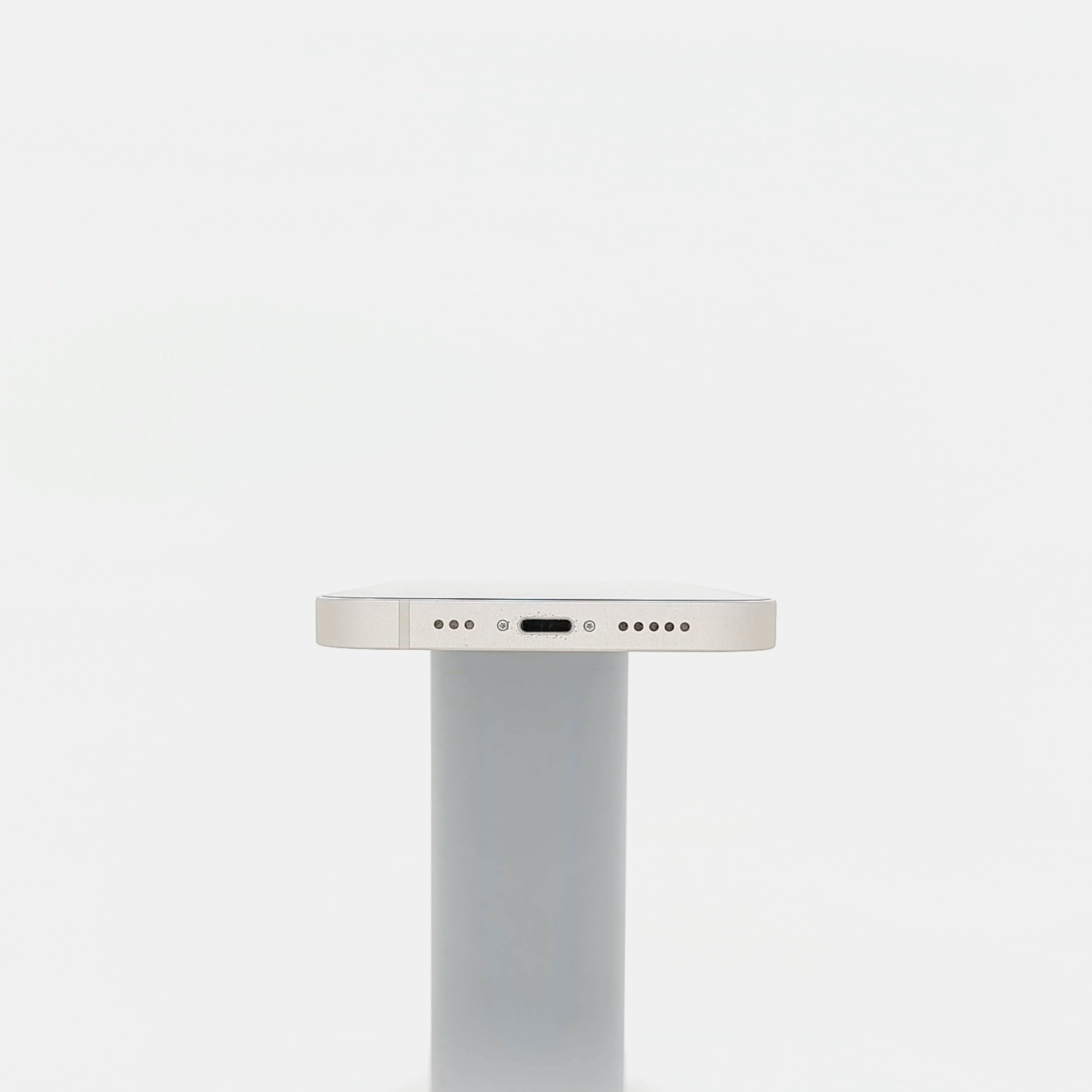 95新 Apple iPhone 13 256G 星光色 中國大陸版