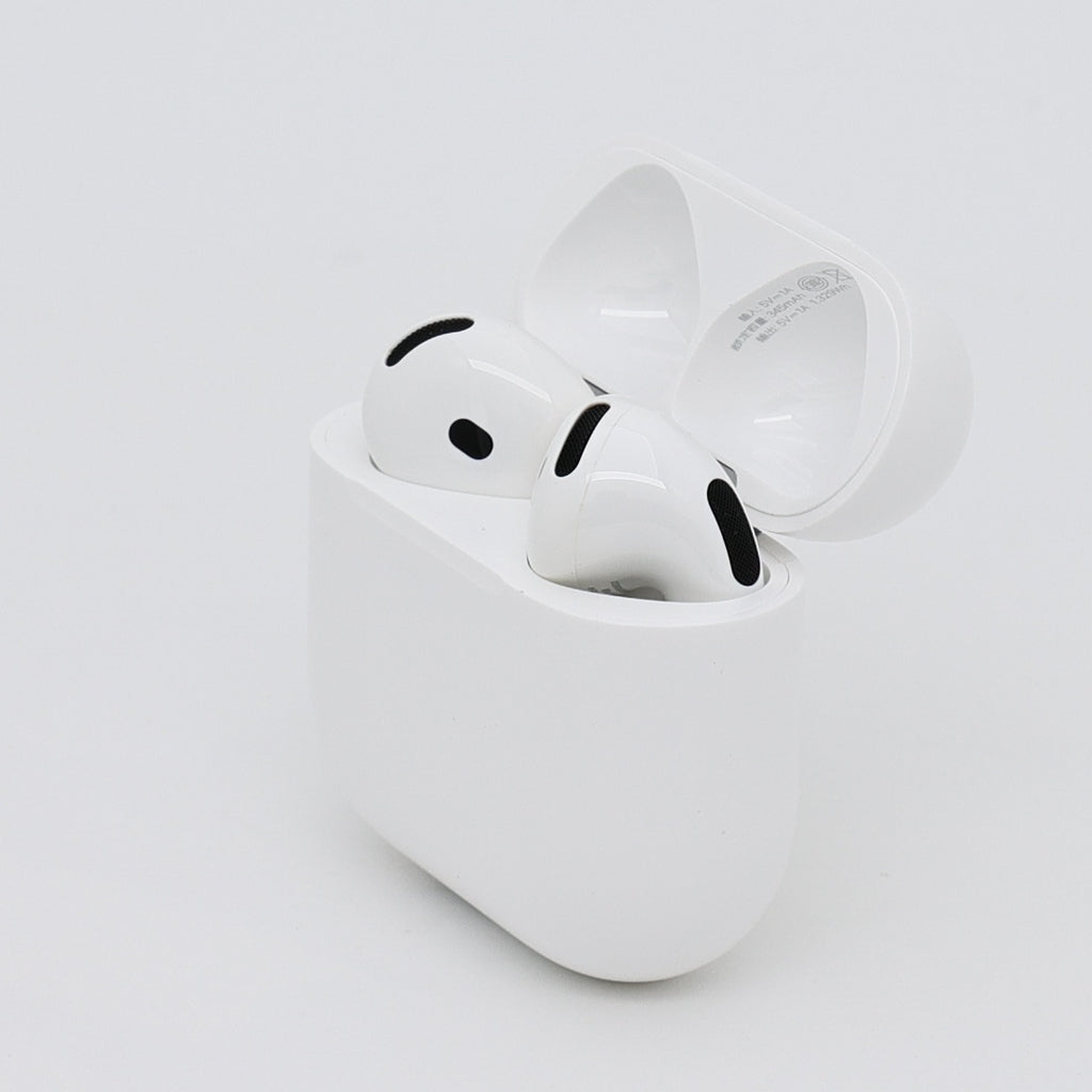 99新 Apple AirPods 4 (不支持主動降噪) 白色
