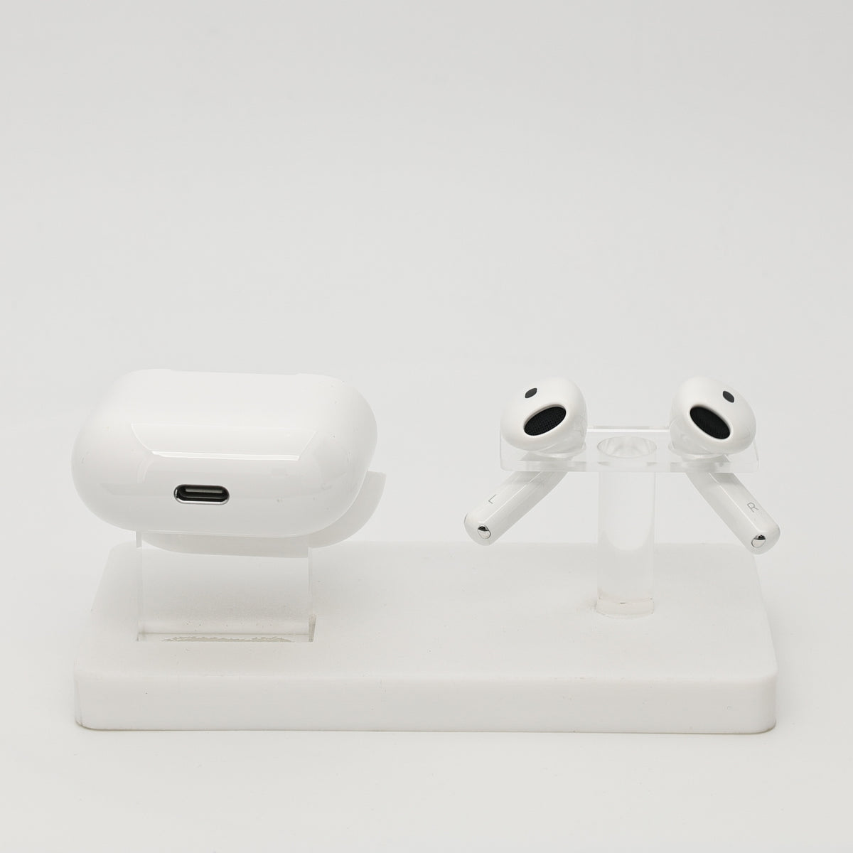 99新 Apple AirPods 5 白色