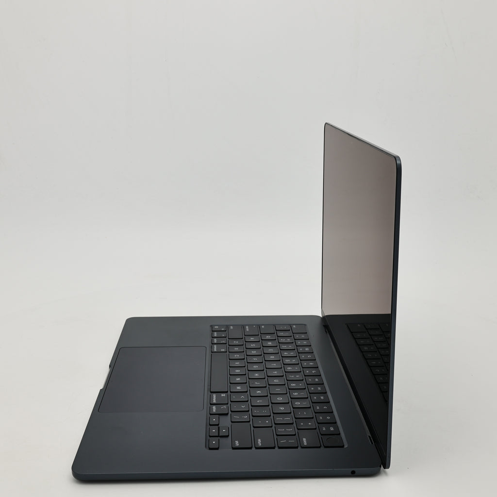 99新 Apple MacBook Air 24年 15寸 M3（8+10核） 8G RAM 256G SSD 午夜色