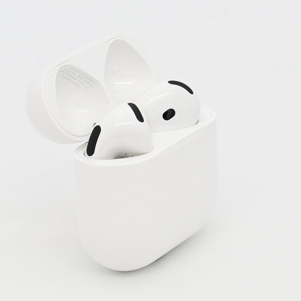 99新 Apple AirPods 5 白色