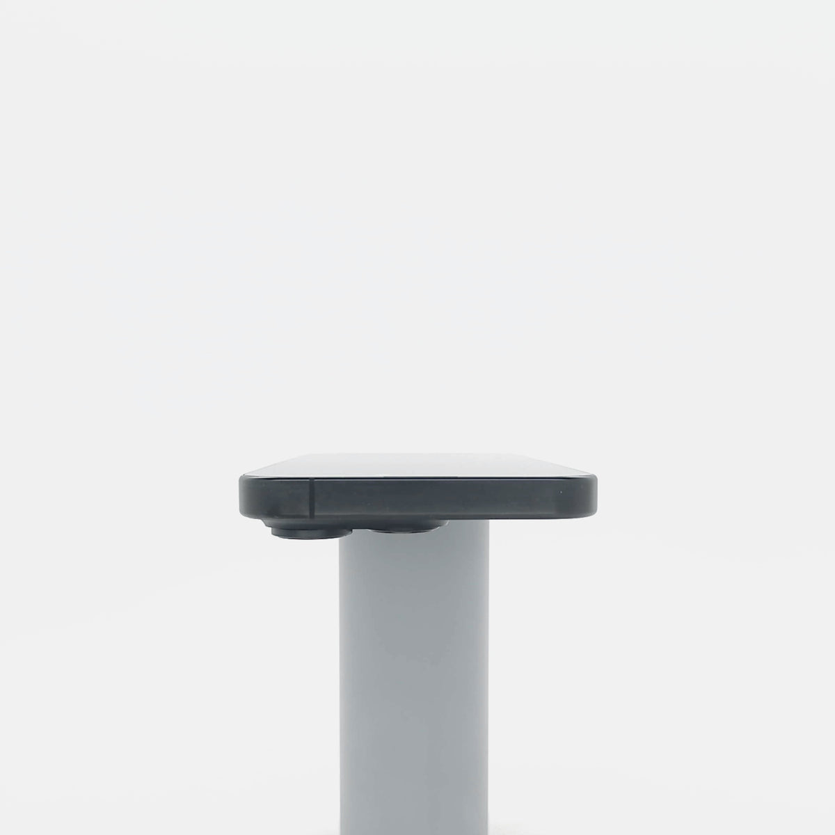 95新 Apple iPhone 16 Pro 128G 黑色鈦金屬 中國大陸版