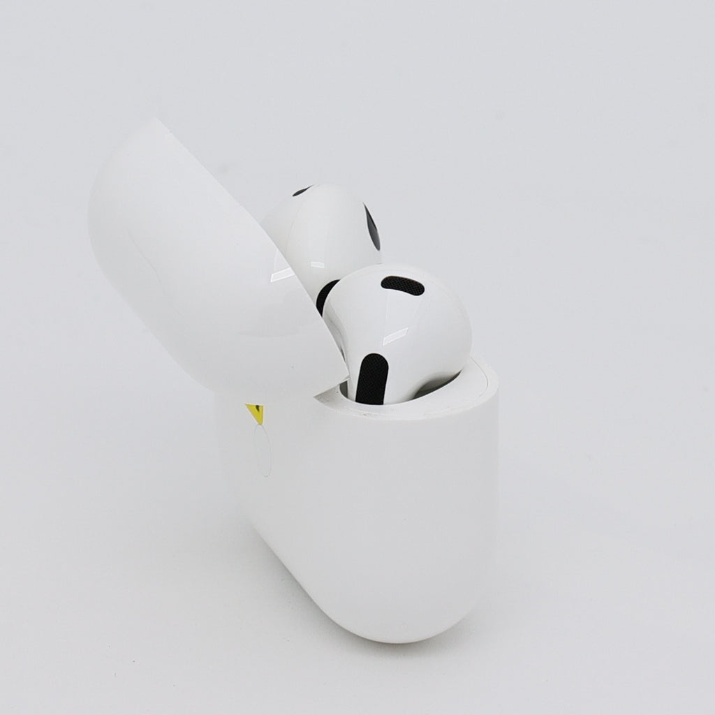 99新 Apple AirPods 3 白色