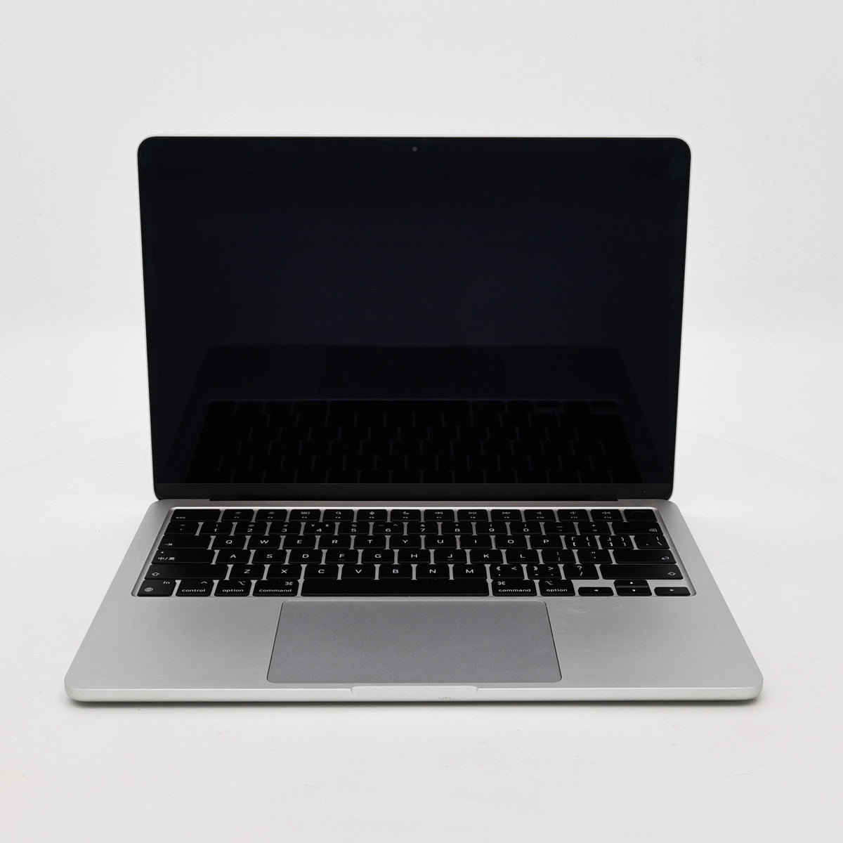 95新 Apple MacBook Air 22年 13寸 M2（8+8核） 16G RAM 256G SSD 銀色
