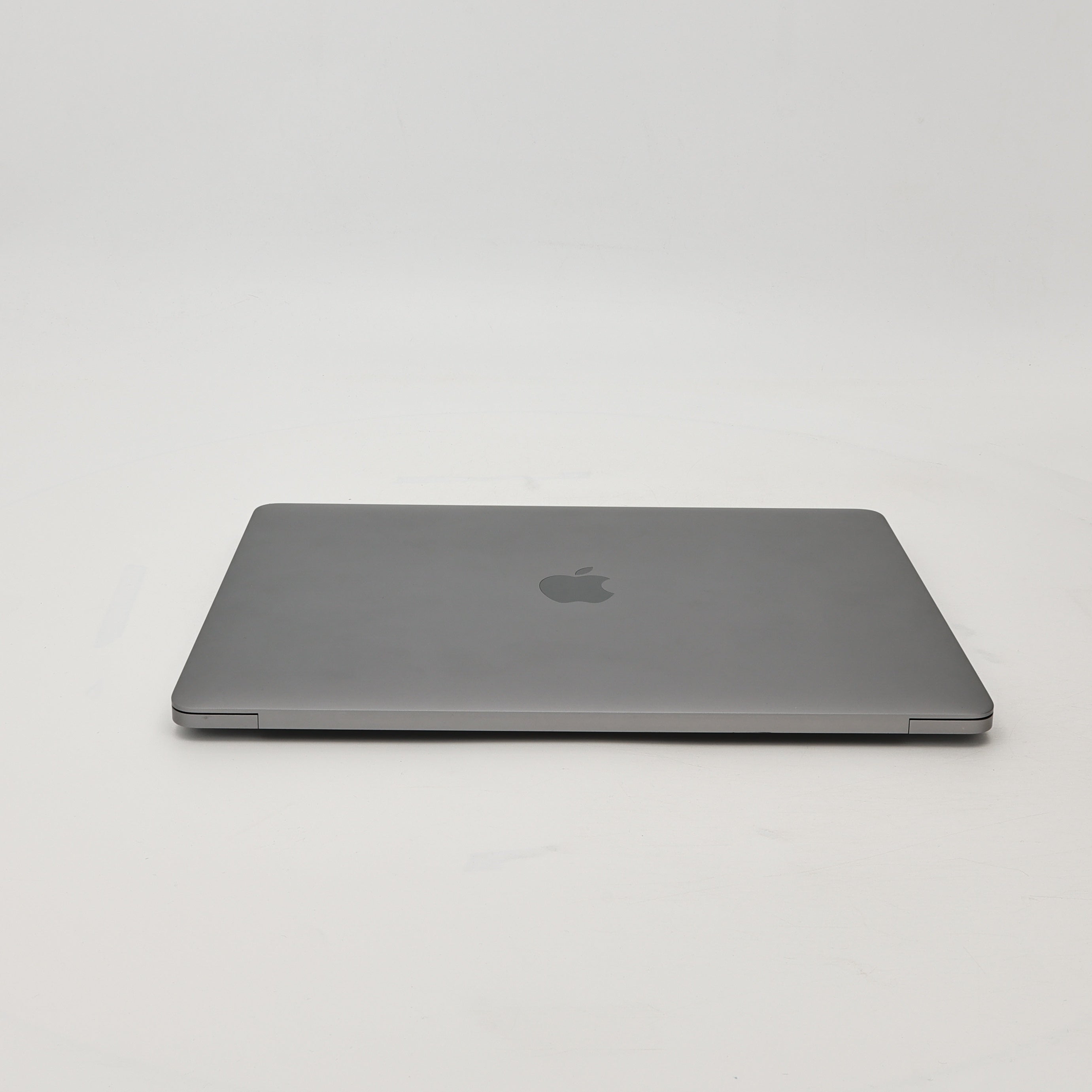 95新 Apple MacBook Pro 22年 13寸 M2（8+10核） 8G RAM 512G SSD 深空灰色