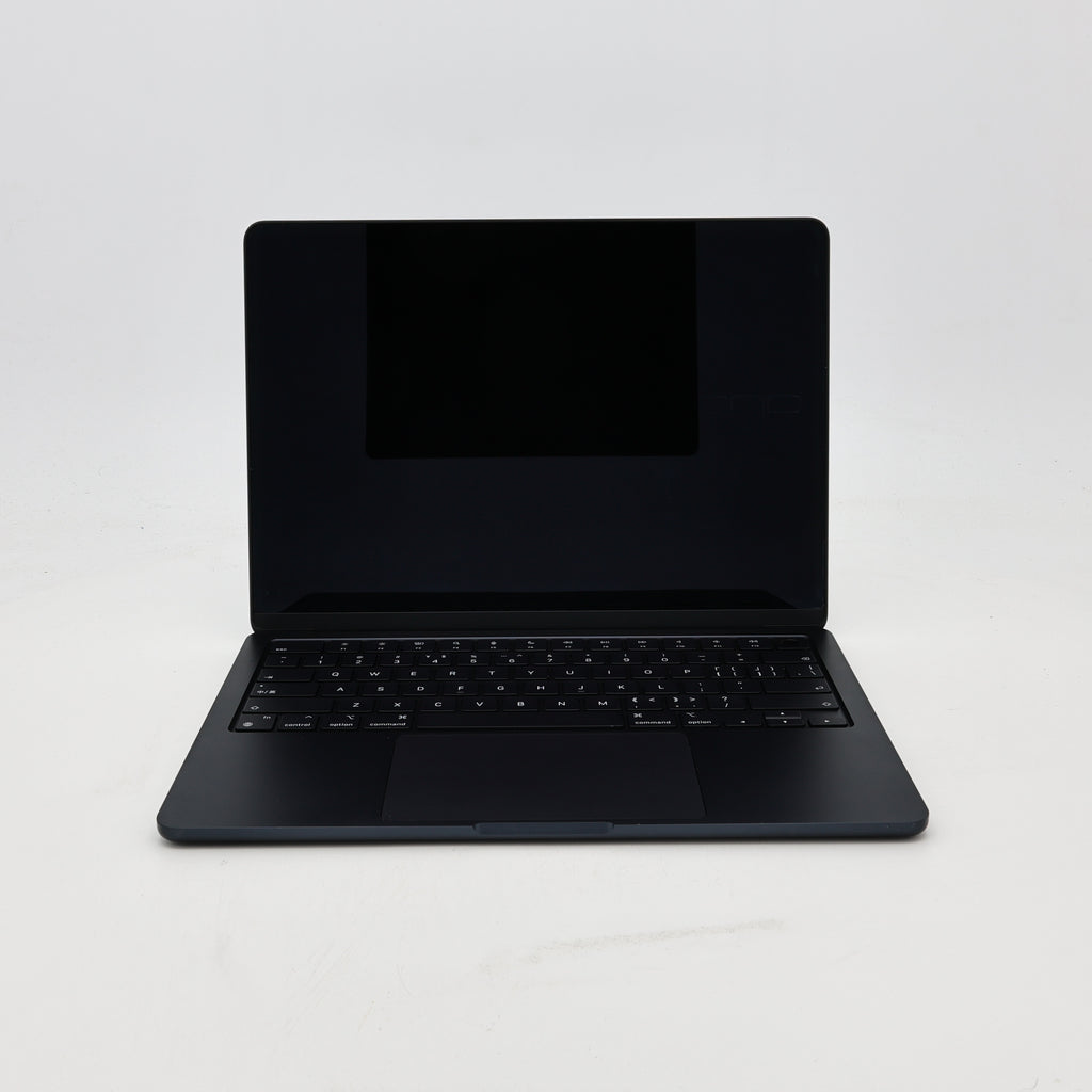 95新 Apple MacBook Air 22年 13寸 M2（8+8核） 16G RAM 256G SSD 午夜色