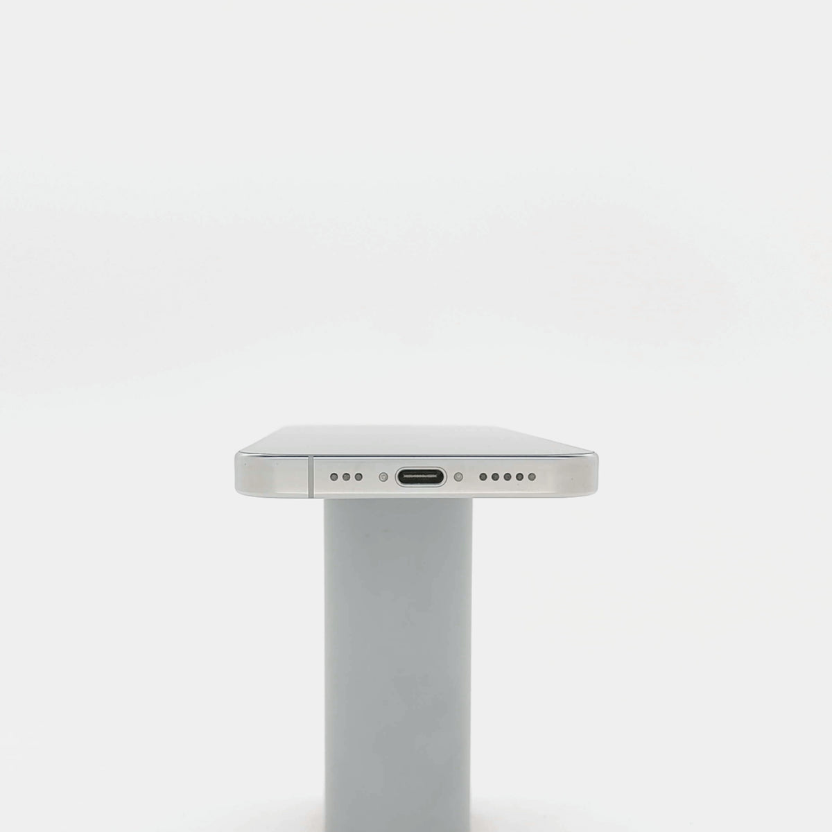 95新 Apple iPhone 16 Pro 128G 白色鈦金屬 中國大陸版