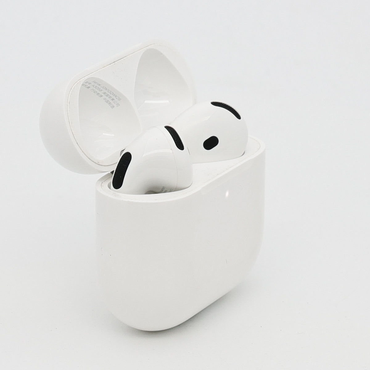 99新 Apple AirPods 4 (不支持主動降噪) 白色