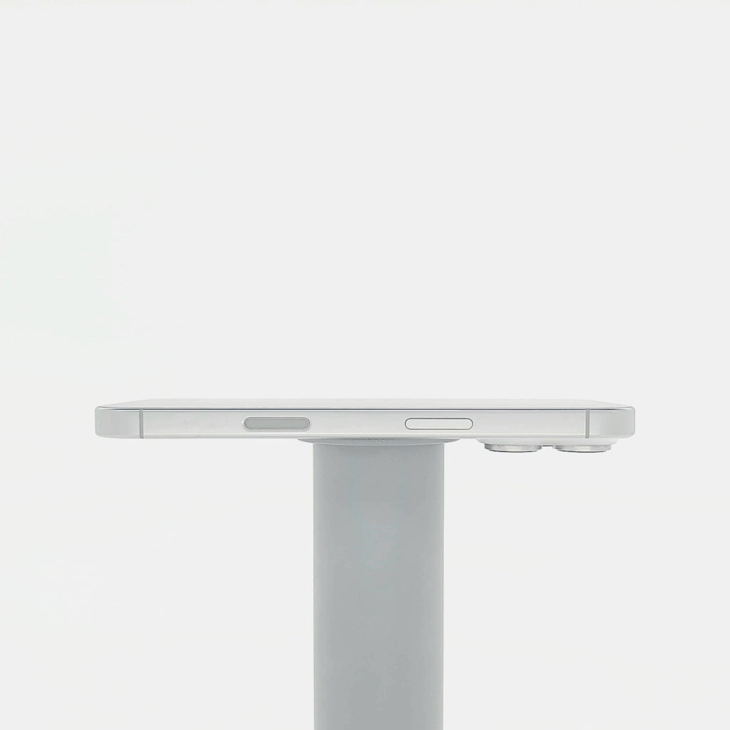 99新 Apple iPhone 16 Pro 128G 白色鈦金屬 中國大陸版