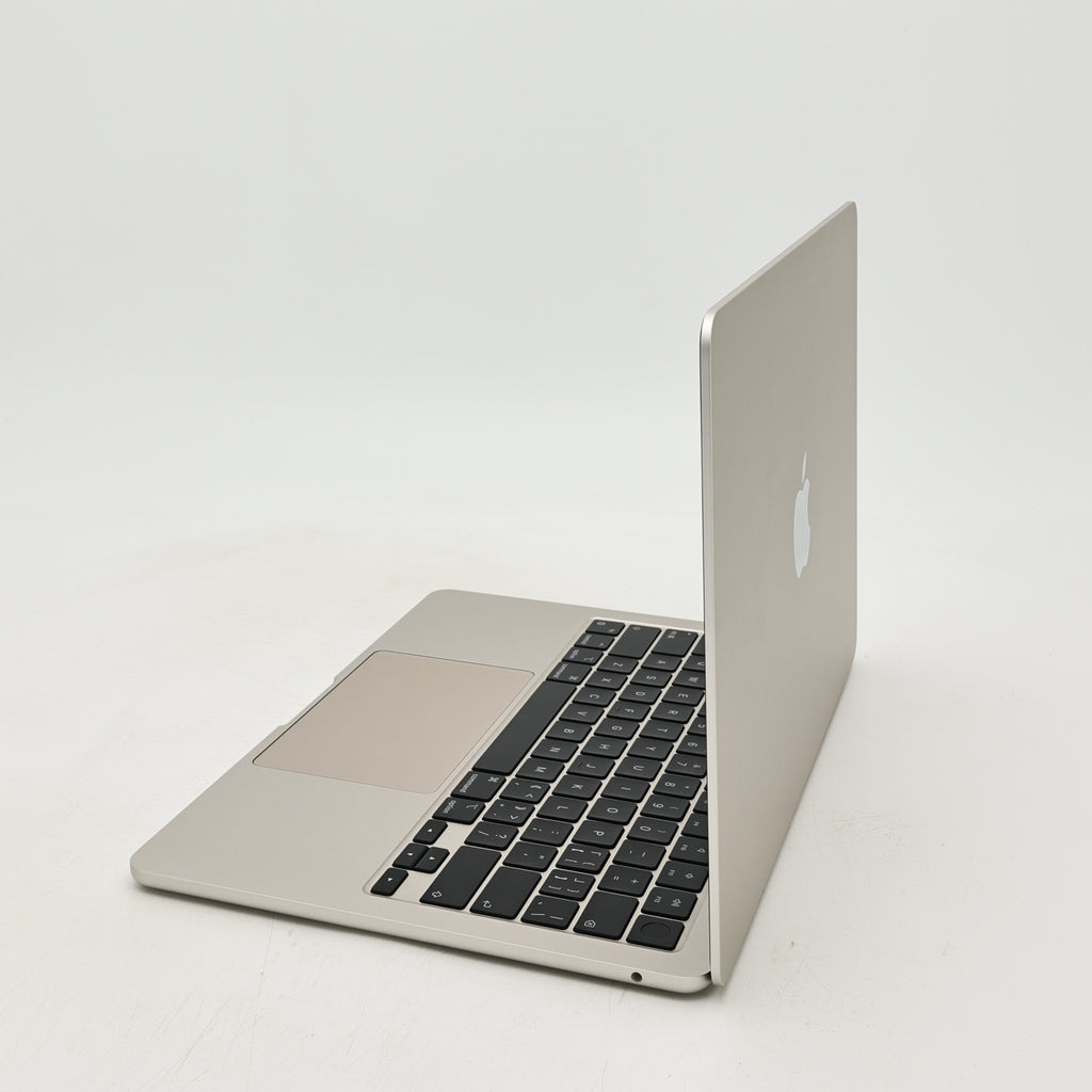 99新 Apple MacBook Air 22年 13寸 M2（8+8核） 16G RAM 256G SSD 星光色