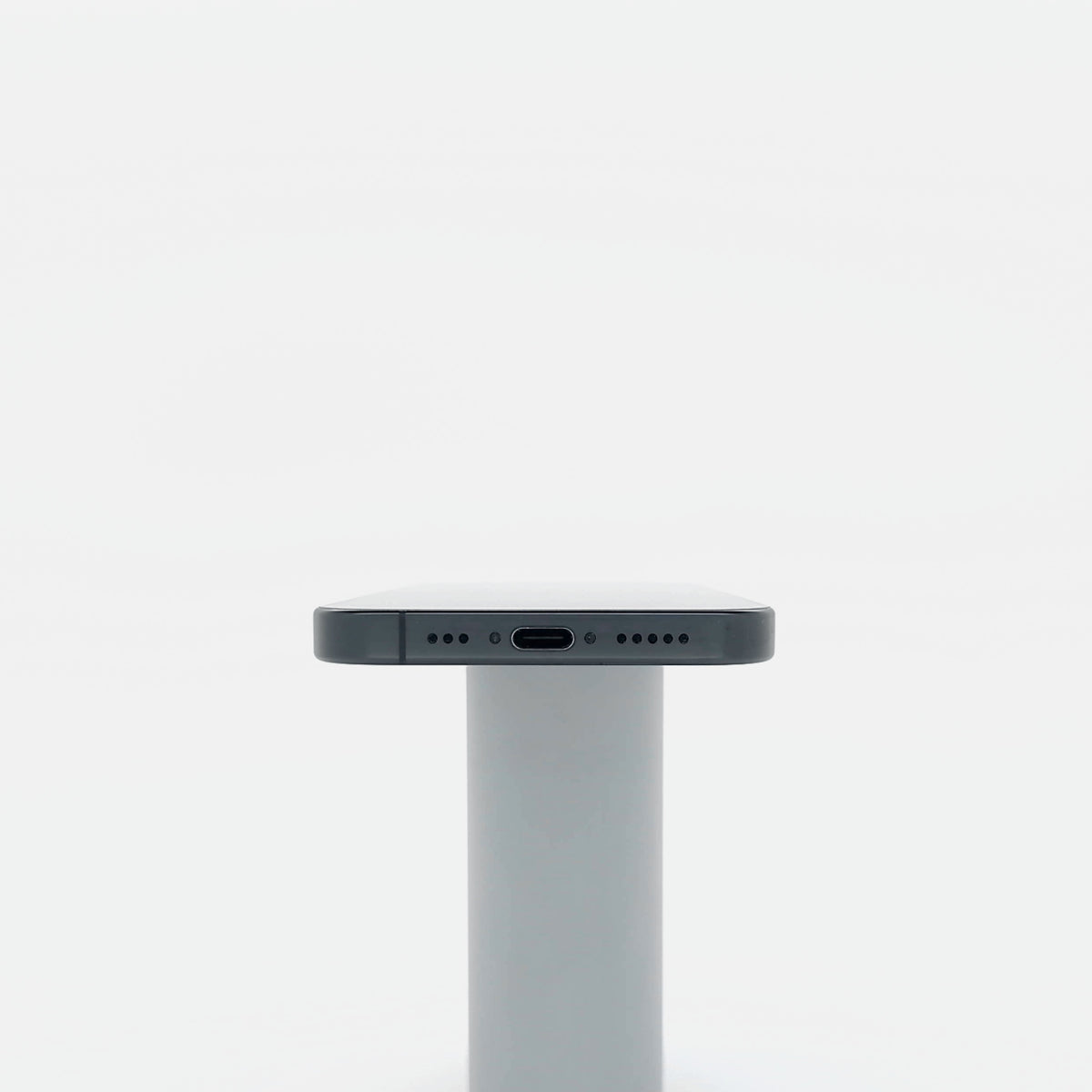 95新 Apple iPhone 16 Pro 128G 黑色鈦金屬 中國大陸版