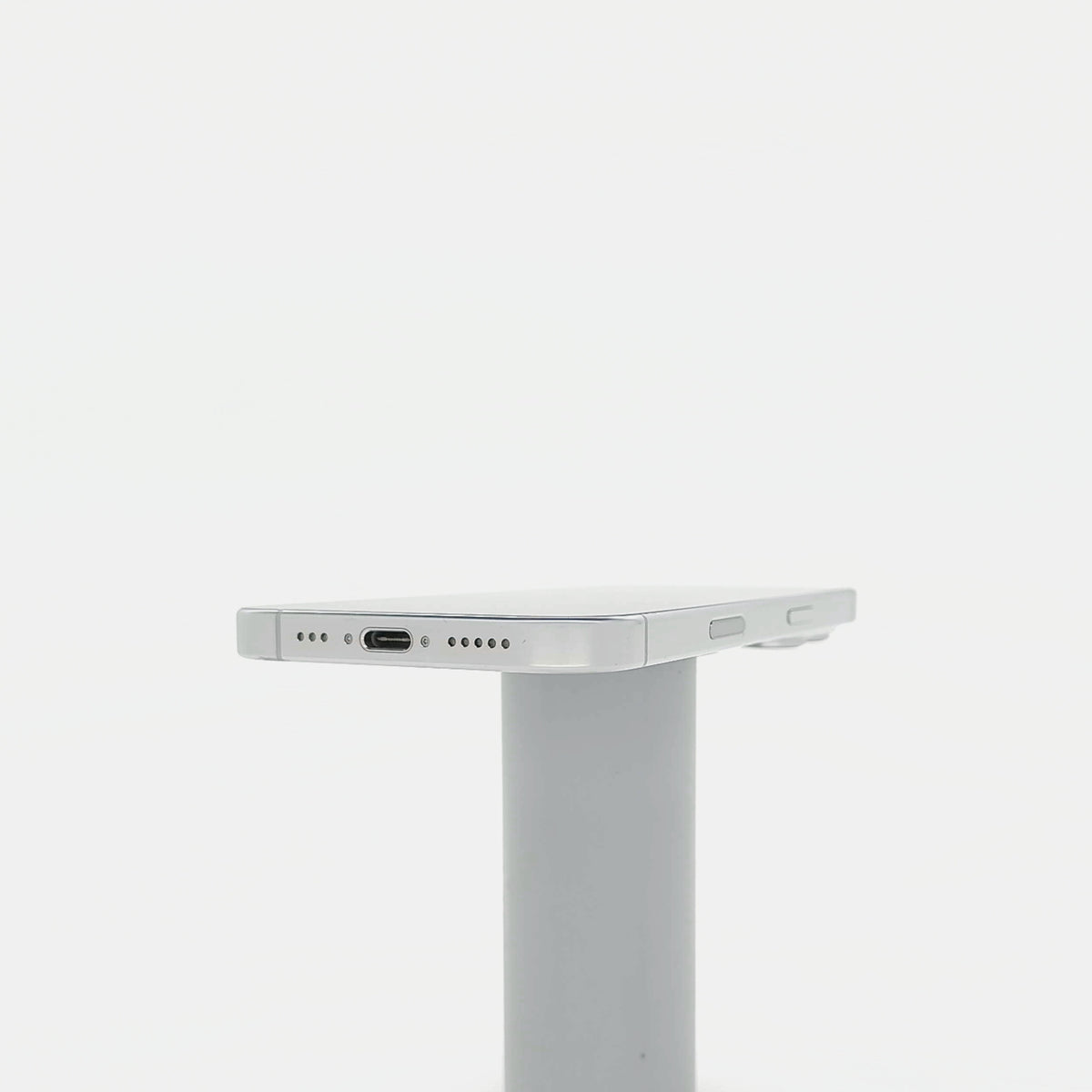 95新 Apple iPhone 16 Pro 128G 白色鈦金屬 中國大陸版