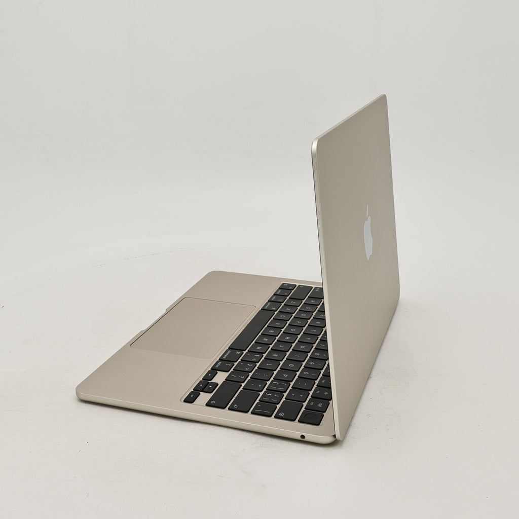 95新 Apple MacBook Air 22年 13寸 M2（8+8核） 16G RAM 256G SSD 星光色