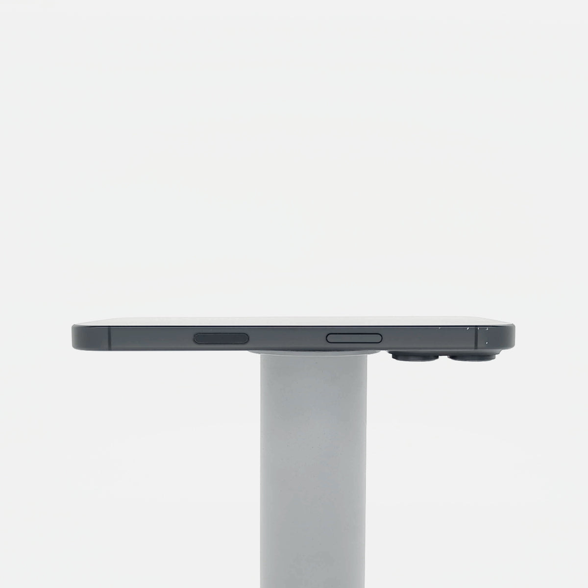 95新 Apple iPhone 16 Pro 128G 黑色鈦金屬 中國大陸版