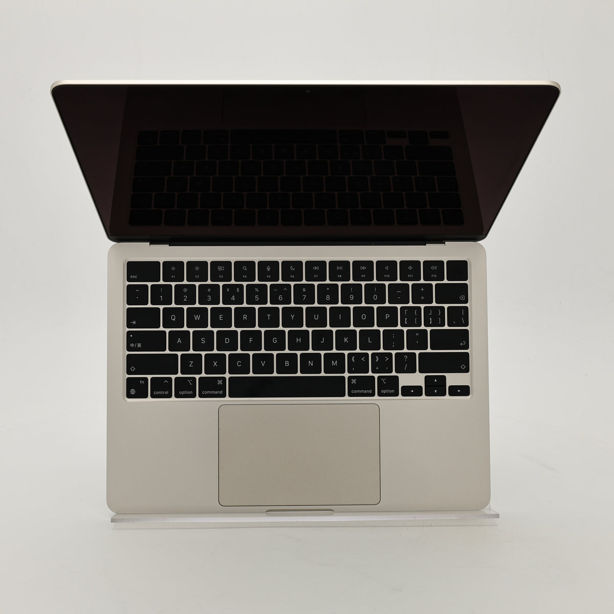 95新 Apple MacBook Air 22年 13寸 M2（8+8核） 8G RAM 256G SSD 星光色