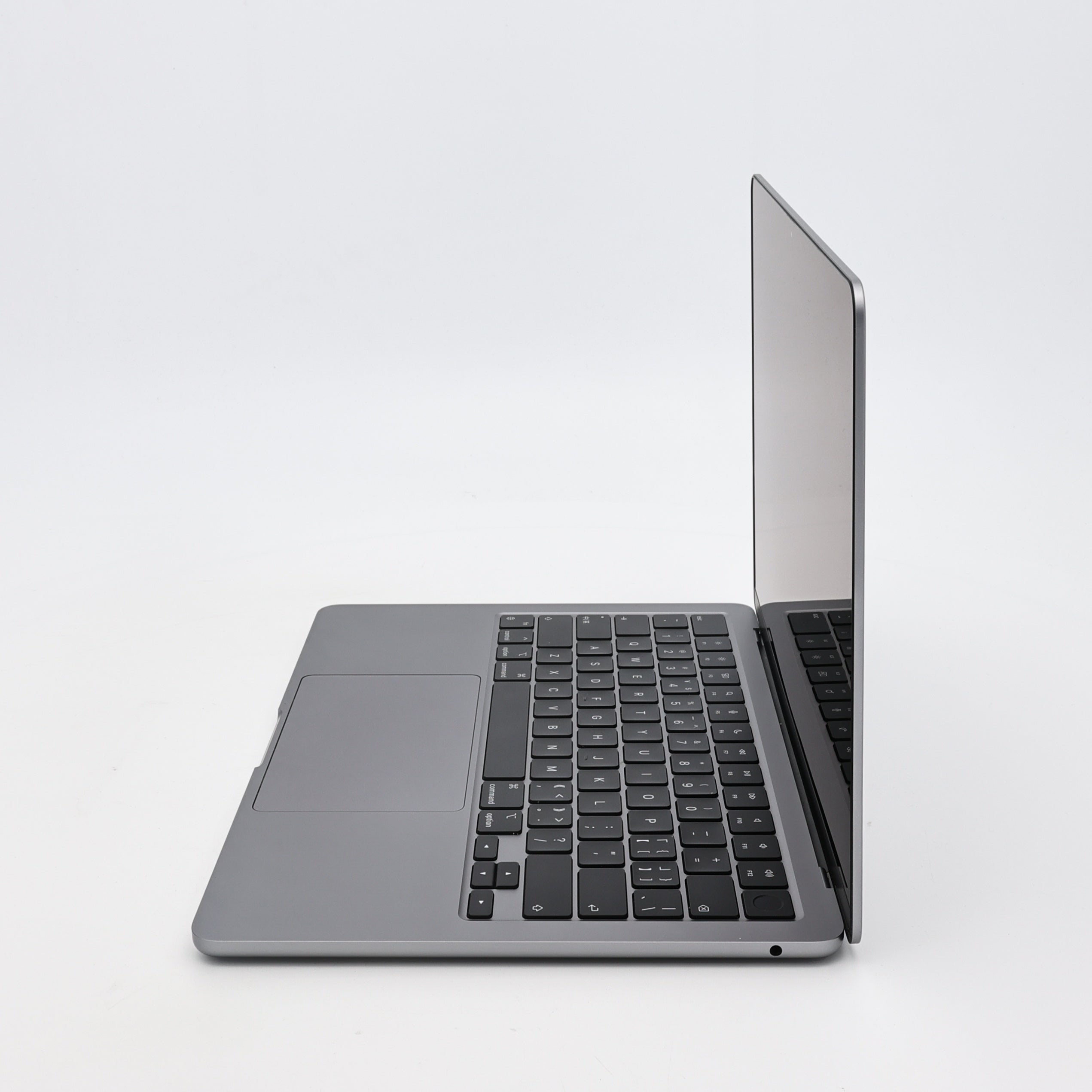 95新 Apple MacBook Air 24年 13寸 M3（8+8核） 8G RAM 256G SSD 深空灰色