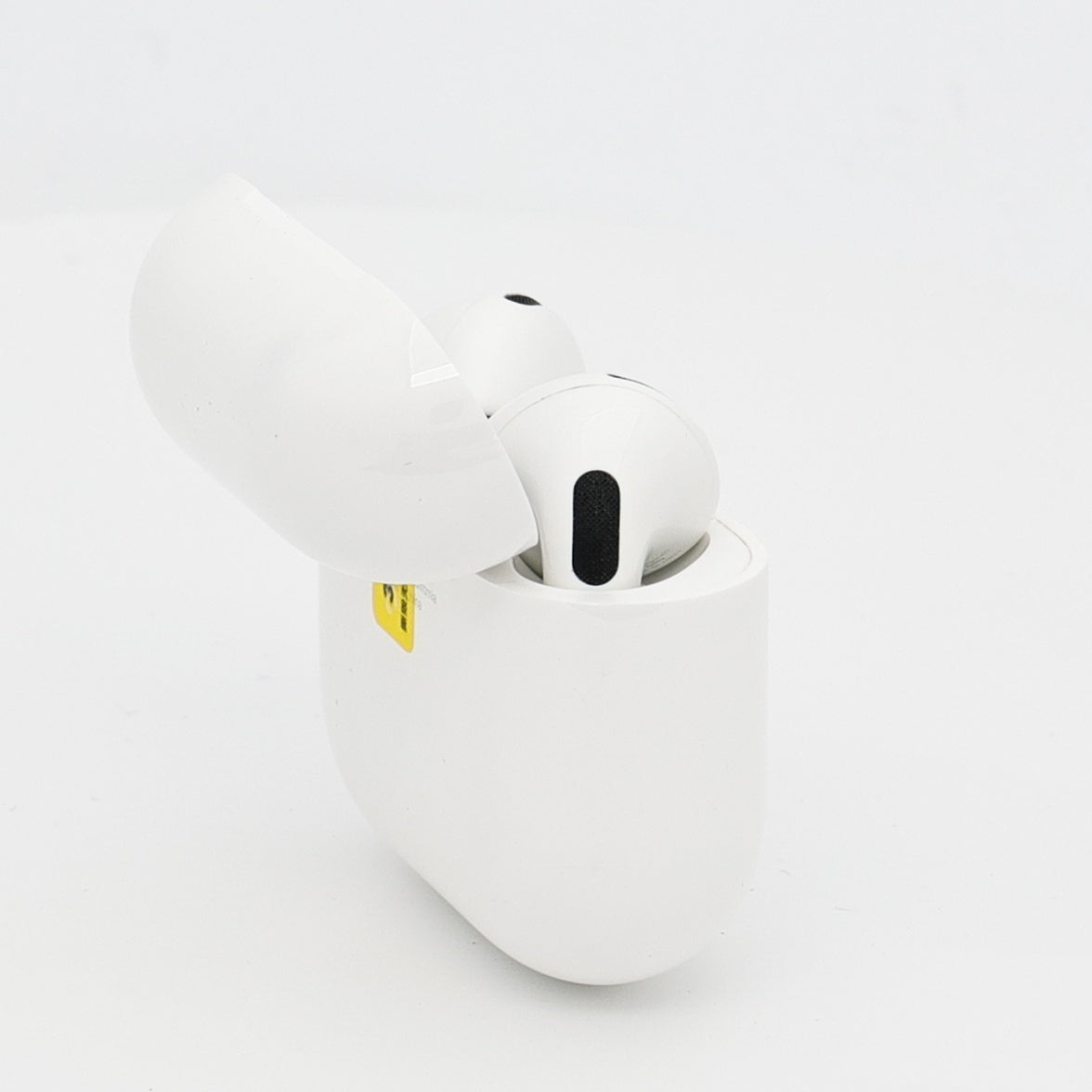 99新 Apple AirPods 4 (支持主動降噪) 白色