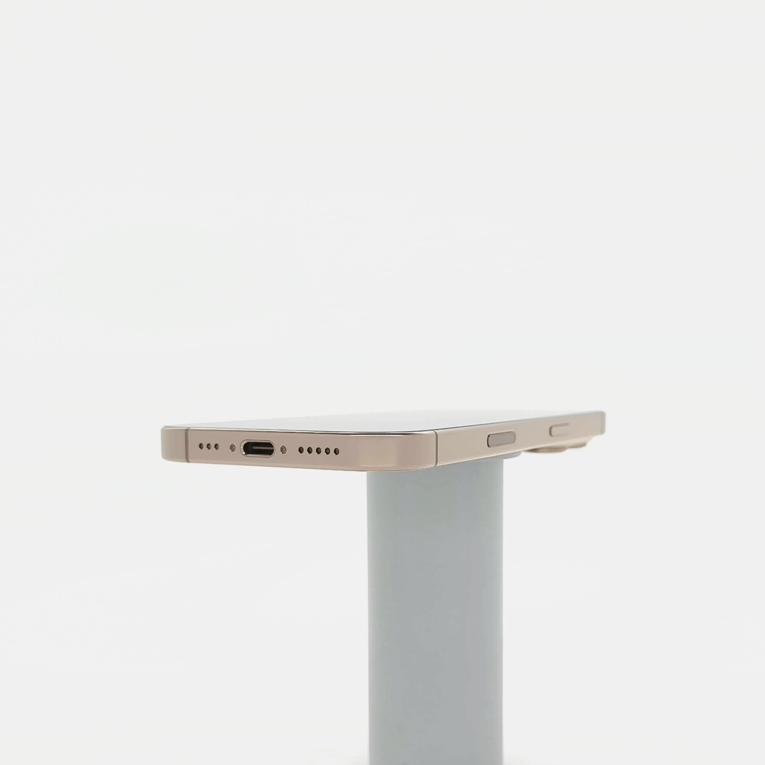 95新 Apple iPhone 16 Pro 128G 沙漠色鈦金屬 中國大陸版