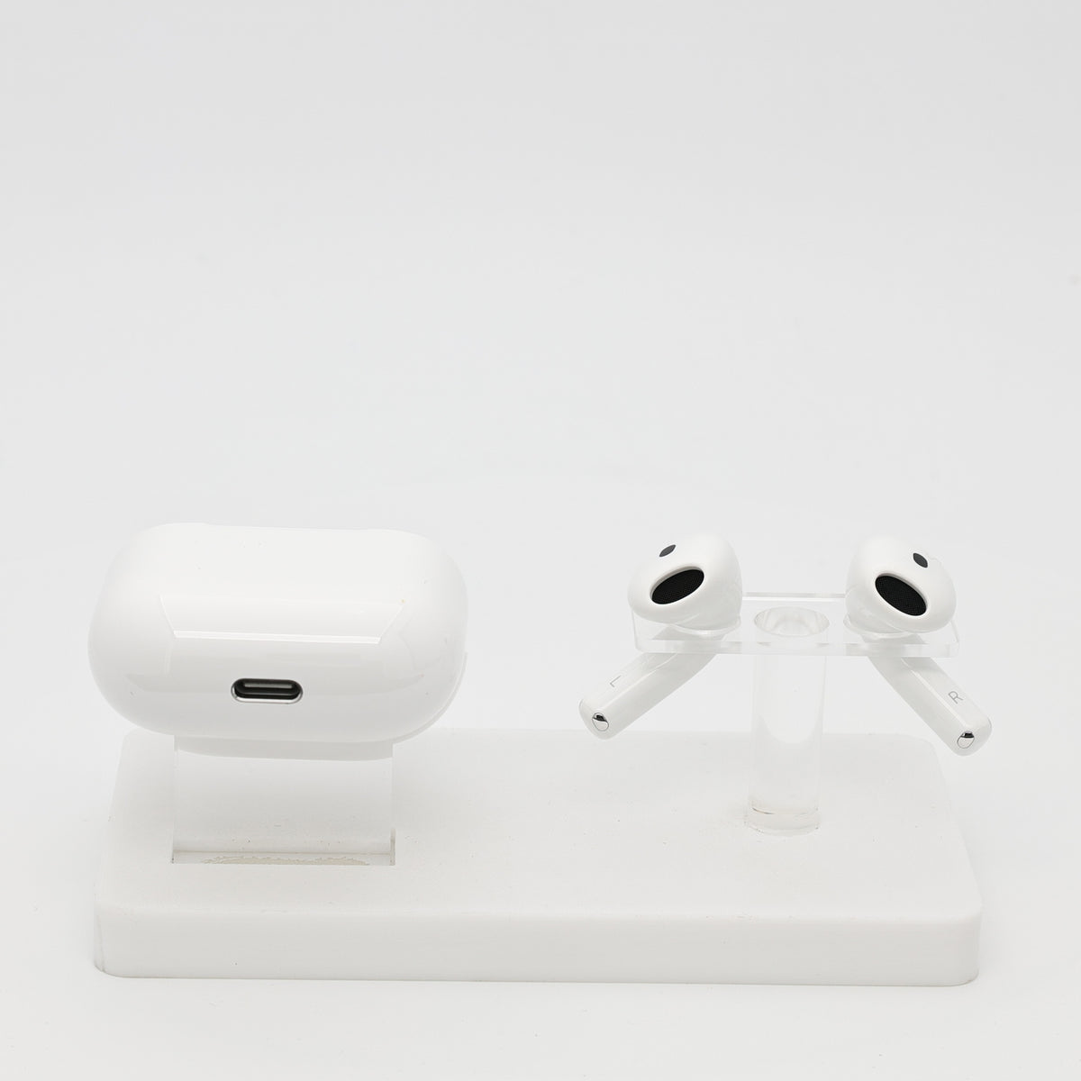 99新 Apple AirPods 5 白色