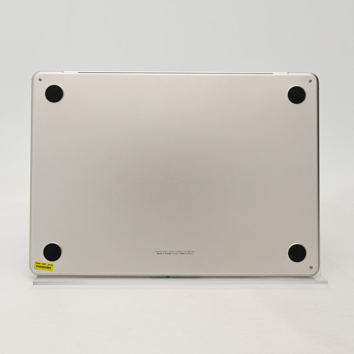 95新 Apple MacBook Air 22年 13寸 M2（8+8核） 8G RAM 256G SSD 星光色