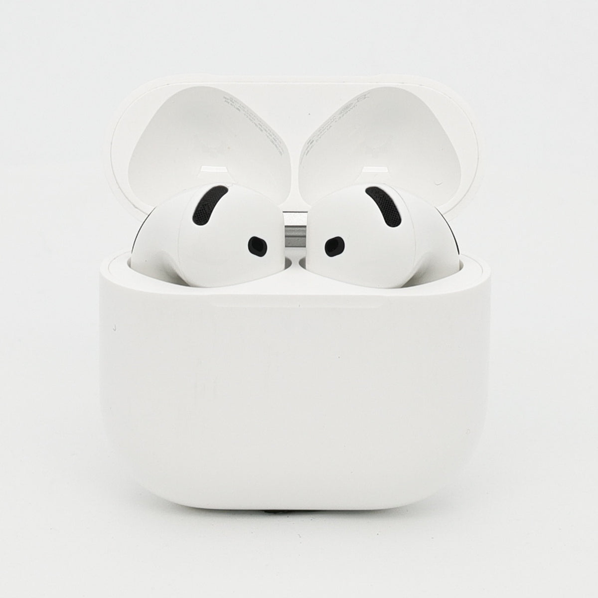 99新 Apple AirPods 4 (不支持主動降噪) 白色
