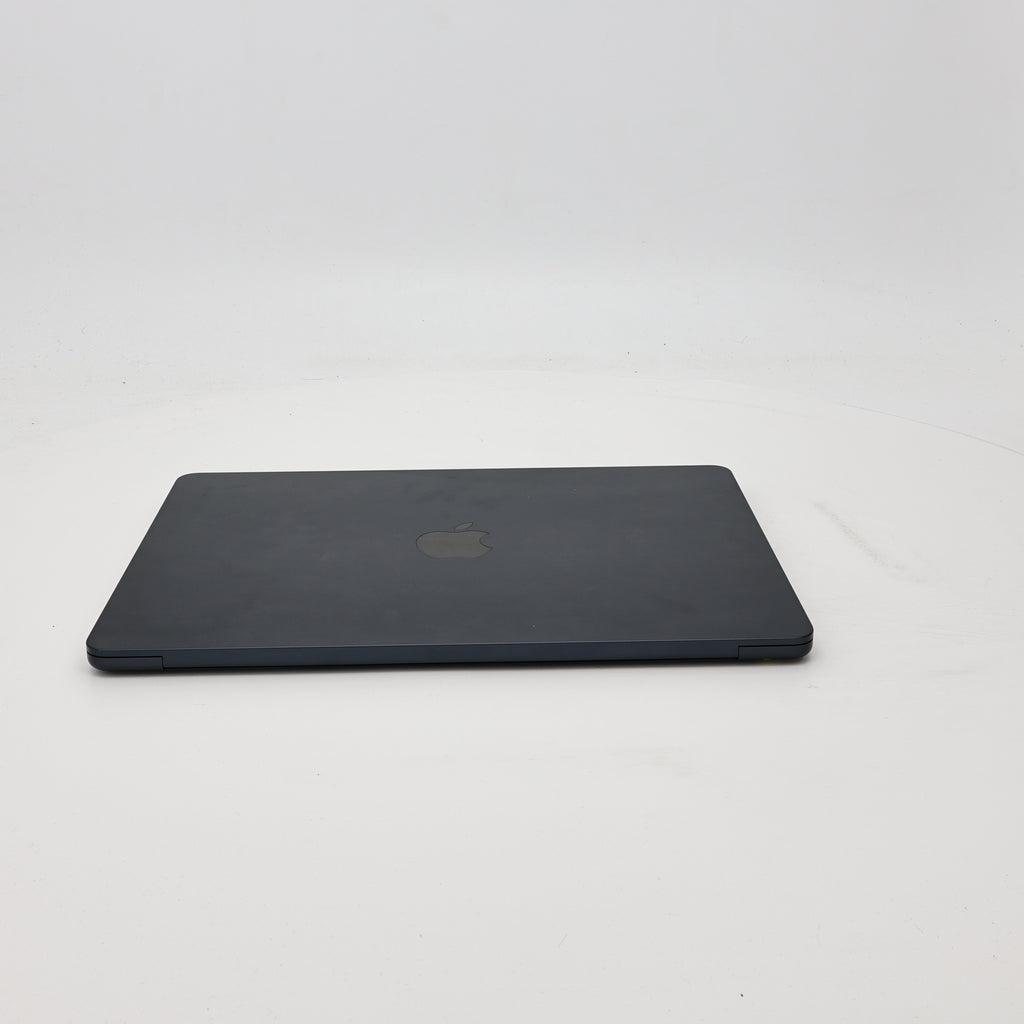 95新 Apple MacBook Air 22年 13寸 M2（8+8核） 16G RAM 256G SSD 午夜色