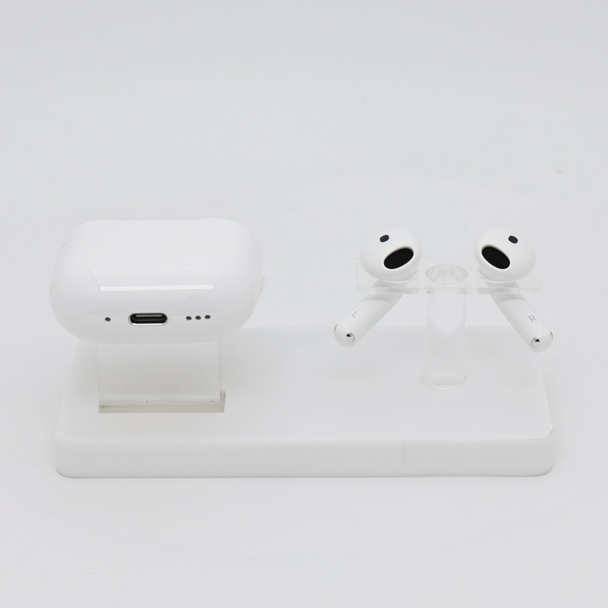 99新 Apple AirPods 5 白色