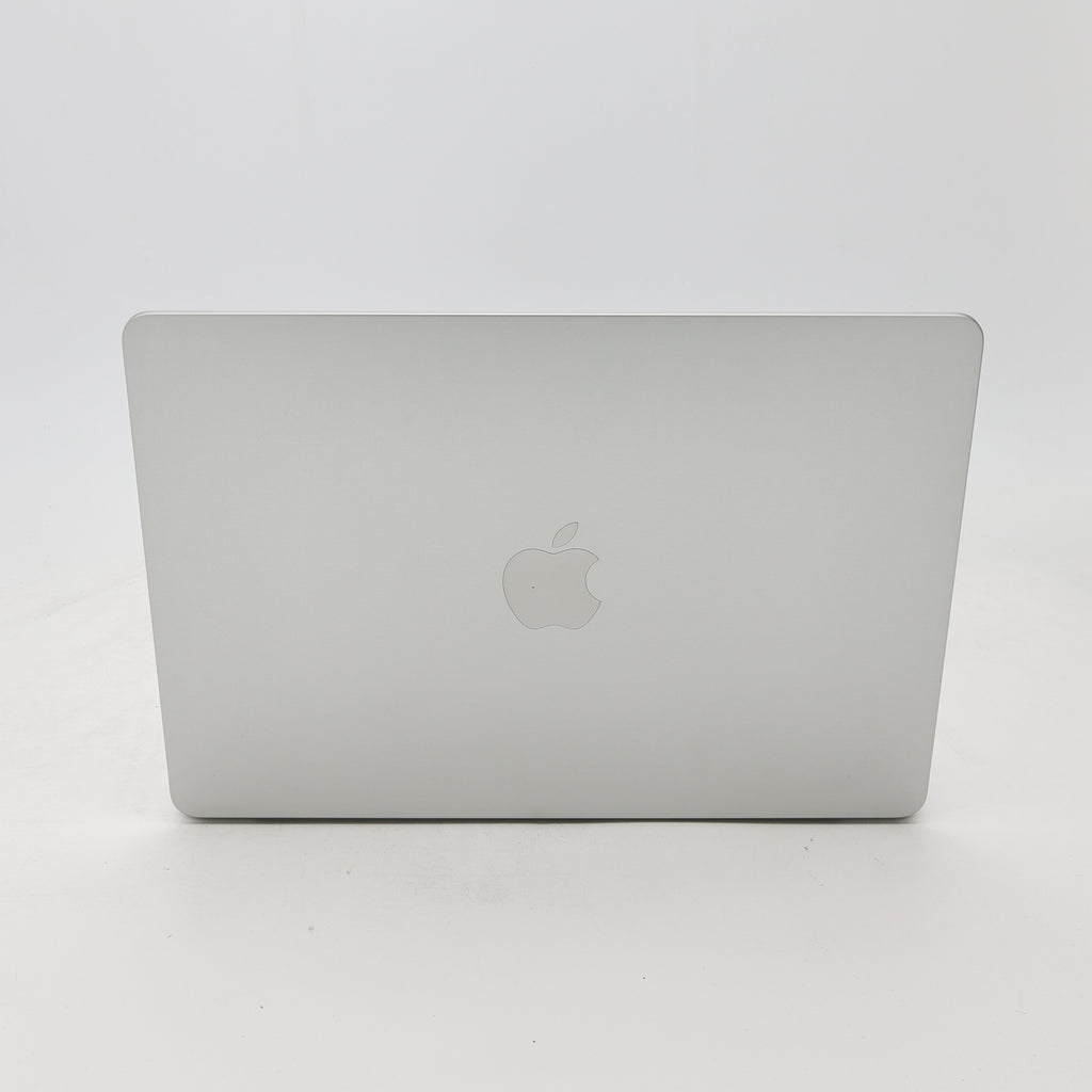 95新 Apple MacBook Air 22年 13寸 M2（8+10核） 8G RAM 512G SSD 銀色