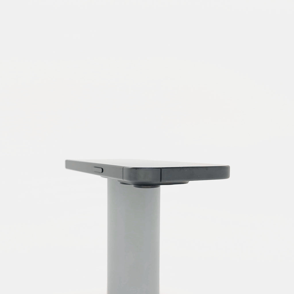 95新 Apple iPhone 15 Pro 128G 黑色鈦金屬 中國大陸版
