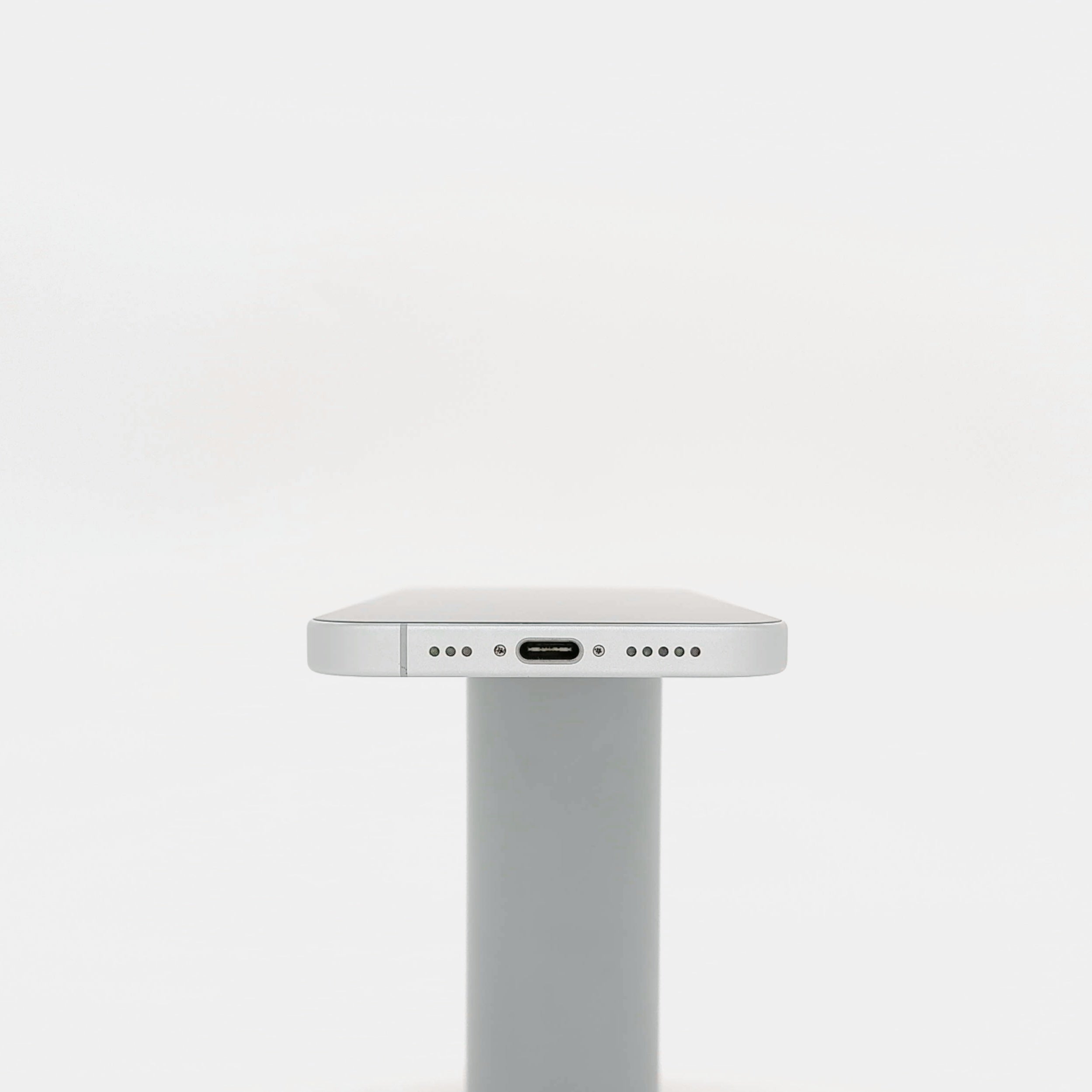 95新 Apple iPhone 16 128G 白色 中國大陸版