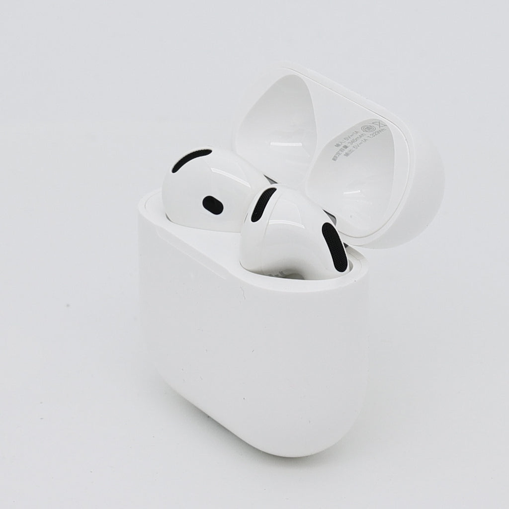 99新 Apple AirPods 4 (不支持主动降噪) 白色