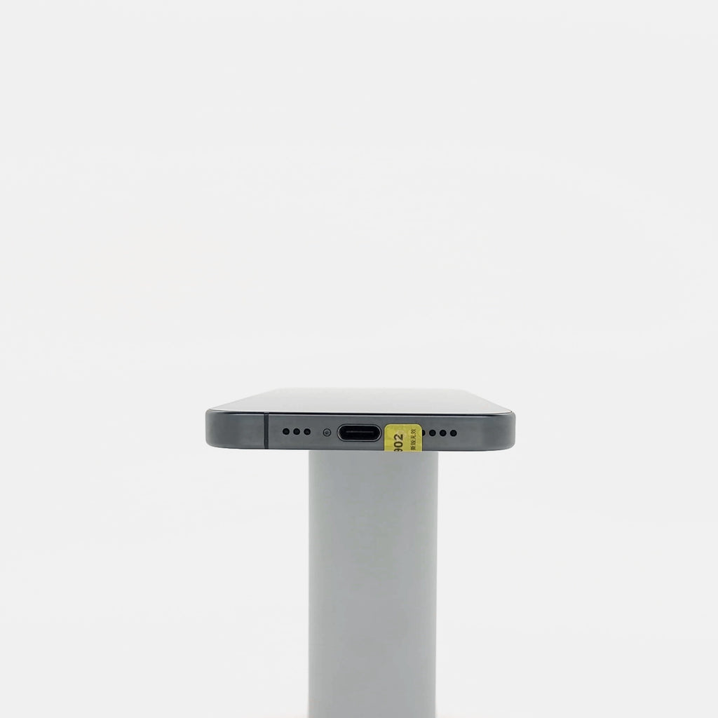 95新 Apple iPhone 15 Pro 128G 黑色鈦金屬 中國大陸版