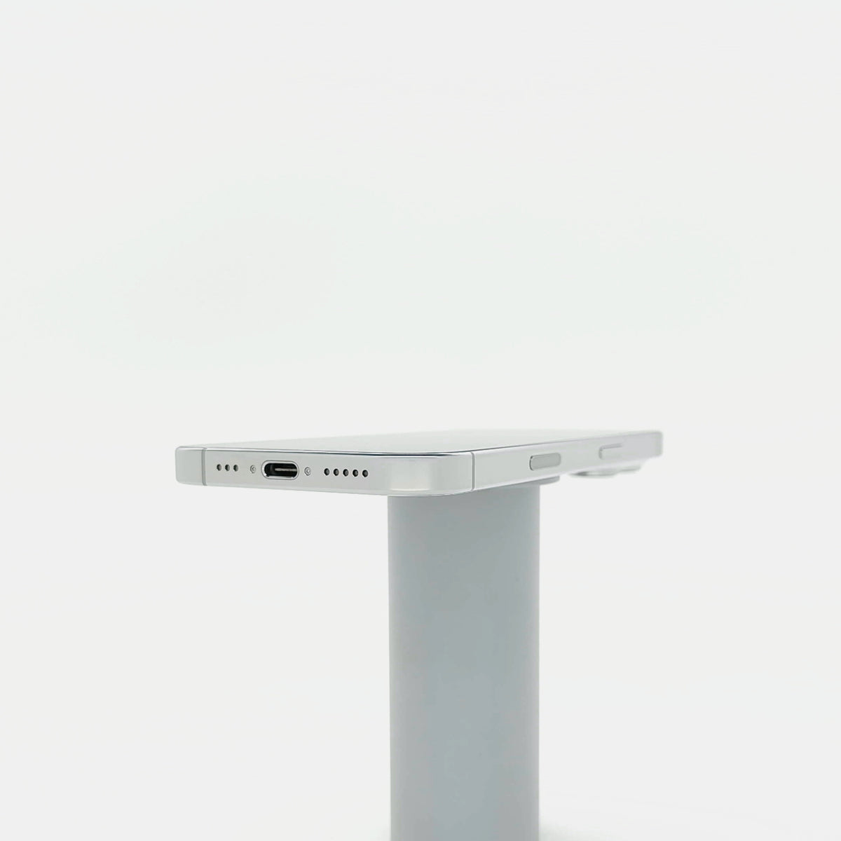 95新 Apple iPhone 16 Pro 128G 白色鈦金屬 中國大陸版