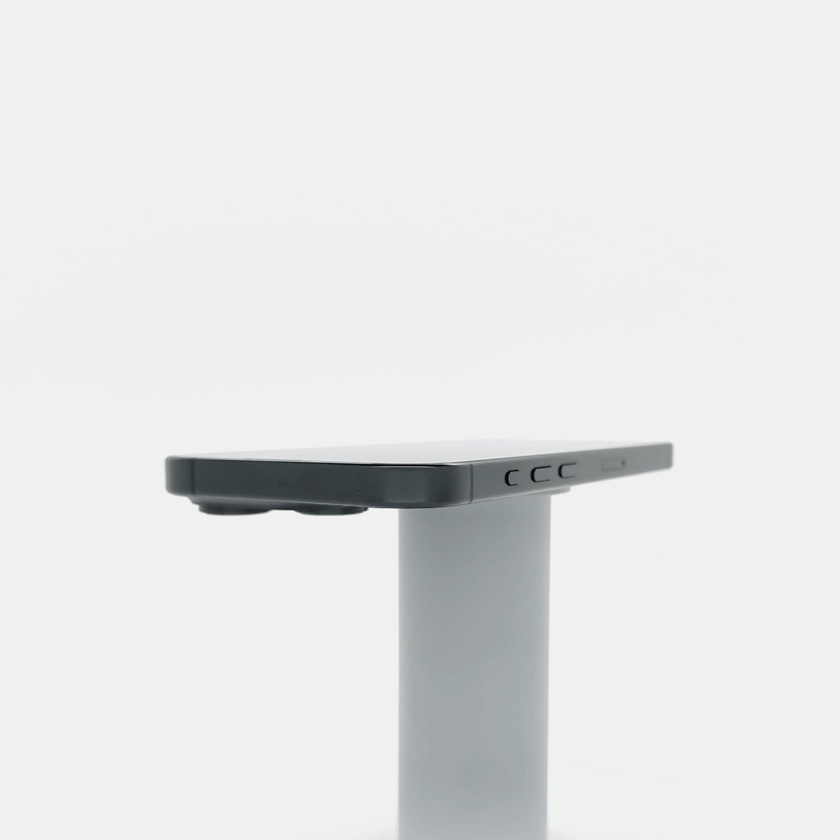 95新 Apple iPhone 16 Pro 128G 黑色鈦金屬 中國大陸版