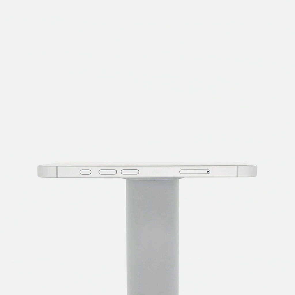 95新 Apple iPhone 16 128G 白色 中國大陸版