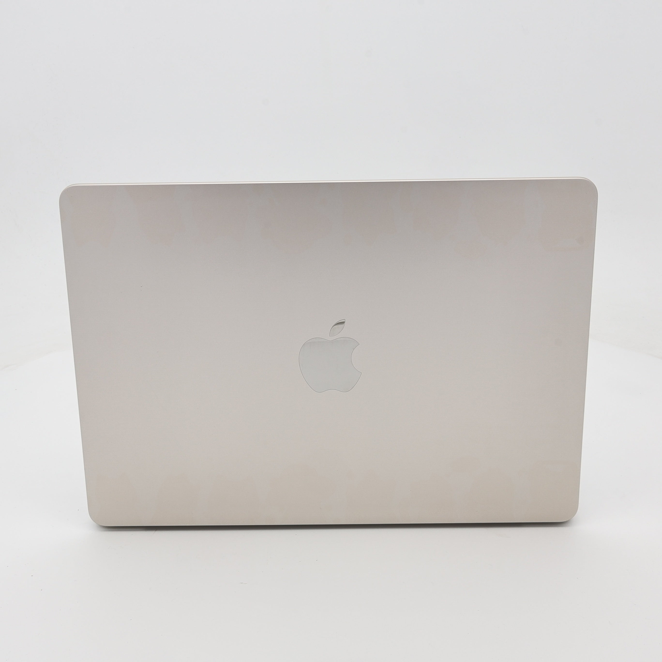 95新 Apple MacBook Air 22年 13寸 M2（8+8核） 8G RAM 256G SSD 星光色