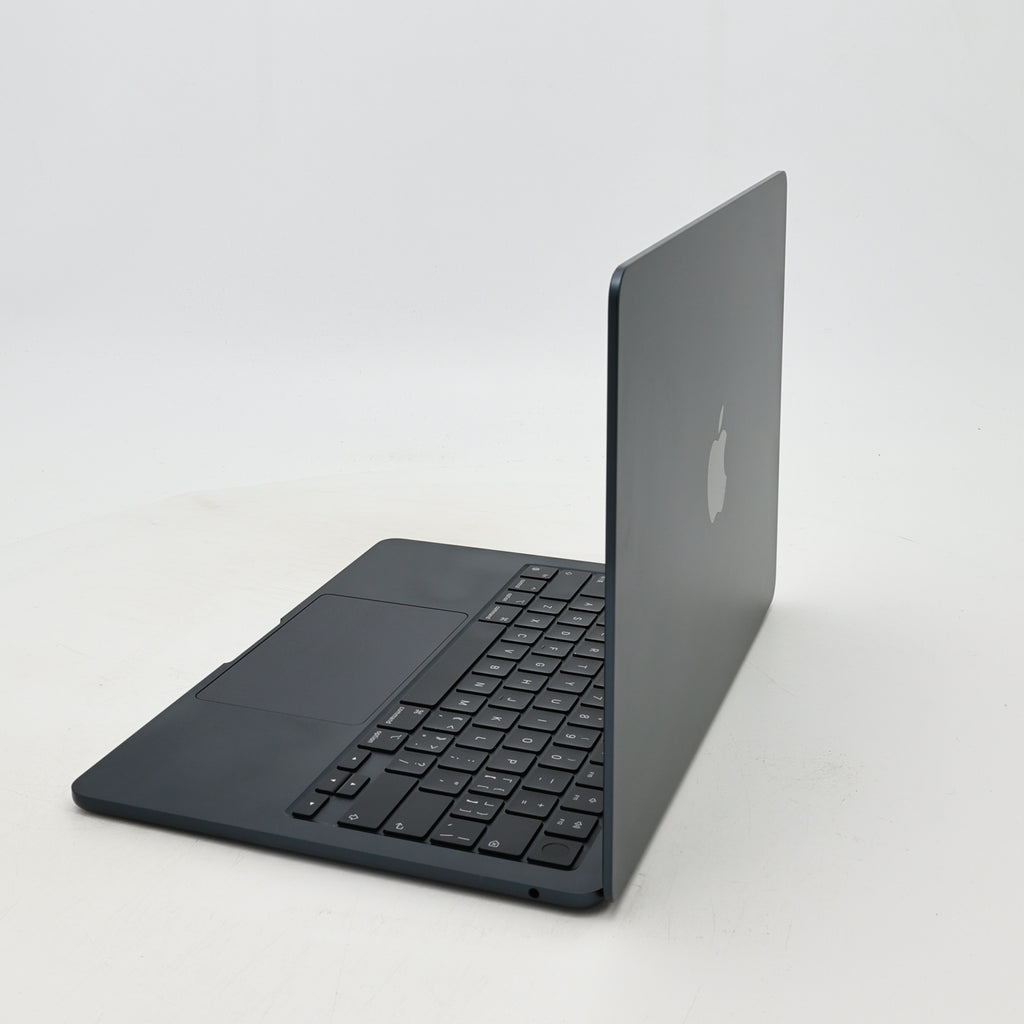 95新 Apple MacBook Air 22年 13寸 M2（8+10核） 16G RAM 256G SSD 午夜色