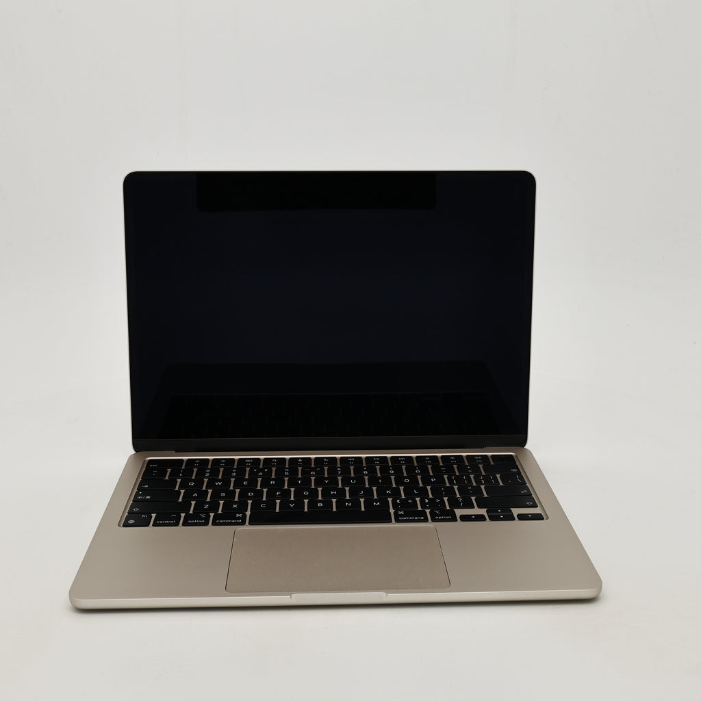 95新 Apple MacBook Air 22年 13寸 M2（8+8核） 8G RAM 256G SSD 星光色