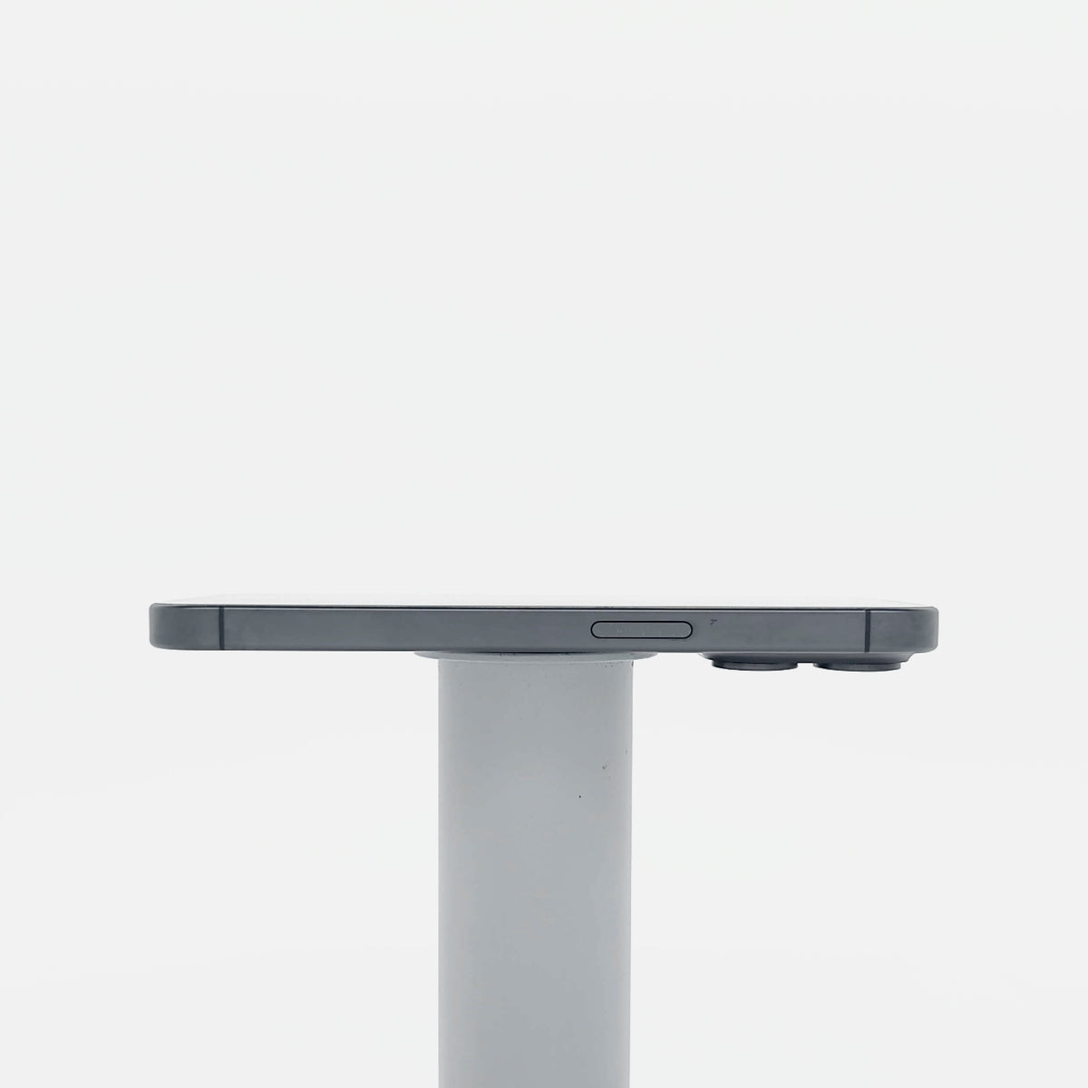 95新 Apple iPhone 15 Pro 128G 黑色鈦金屬 中國大陸版