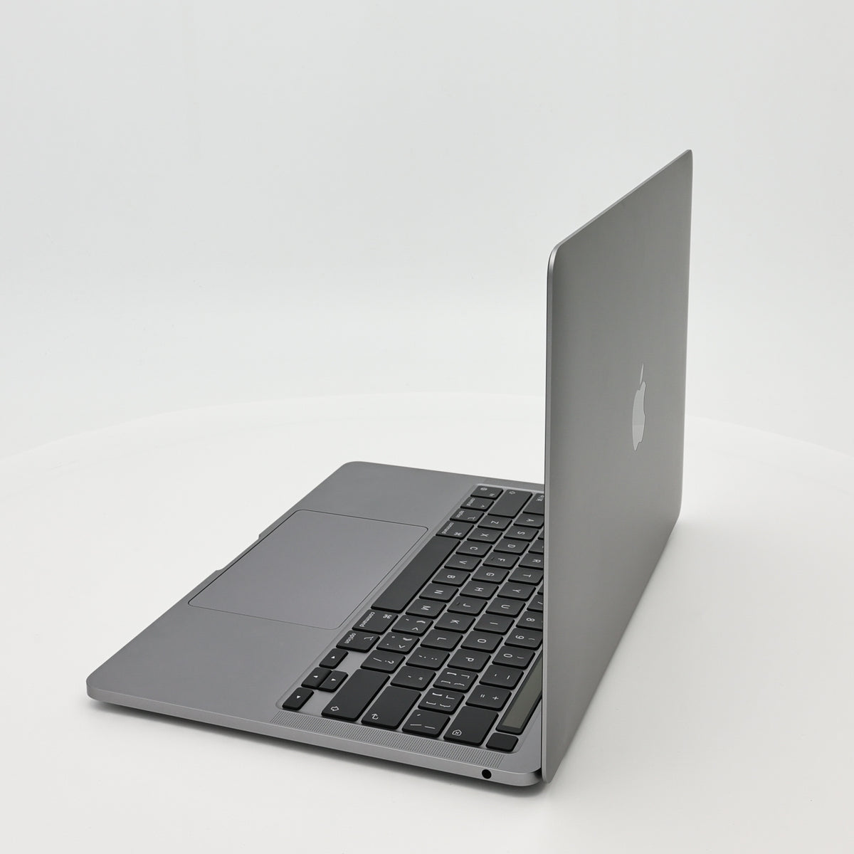 95新 Apple MacBook Pro 22年 13寸 M2（8+10核） 8G RAM 512G SSD 深空灰色