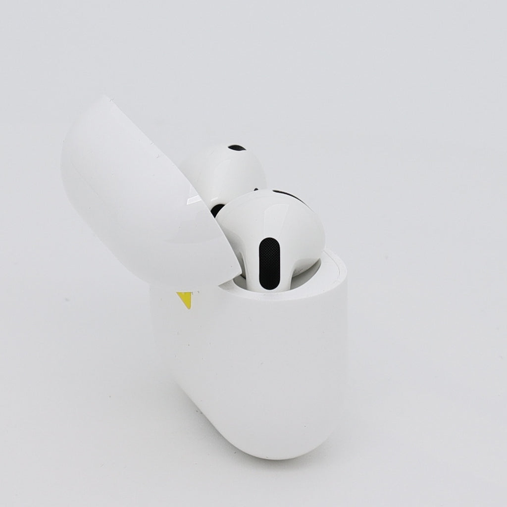 99新 Apple AirPods 4 (不支持主动降噪) 白色