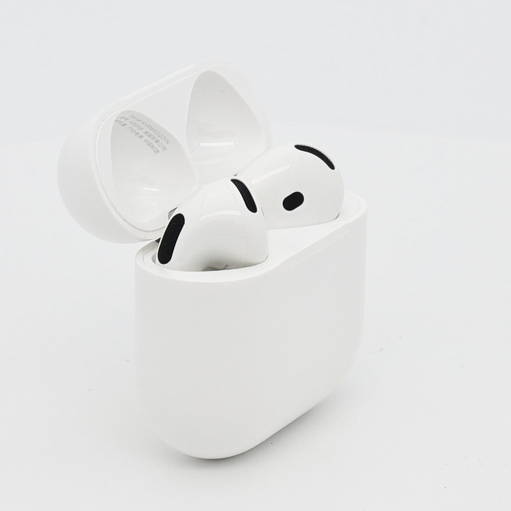 99新 Apple AirPods 4 (不支持主动降噪) 白色