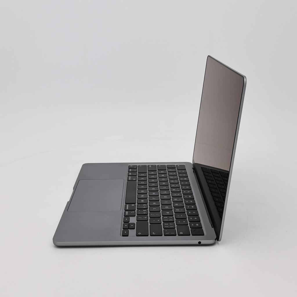 95新 Apple MacBook Air 22年 13寸 M2（8+8核） 16G RAM 256G SSD 深空灰色
