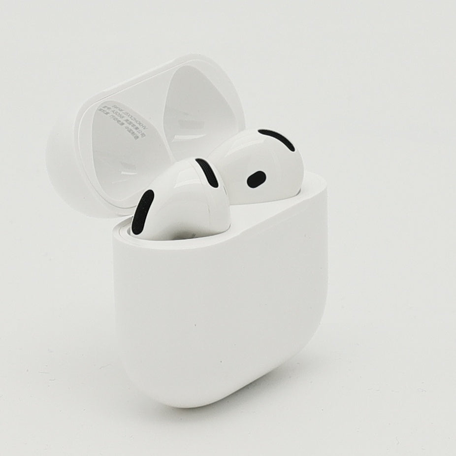 99新 Apple AirPods 4 (不支持主動降噪) 白色