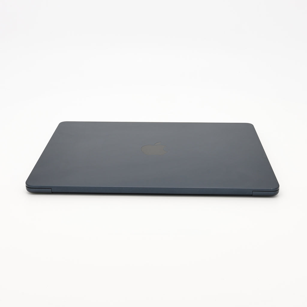 95新 Apple MacBook Air 22年 13寸 M2（8+8核） 16G RAM 256G SSD 午夜色