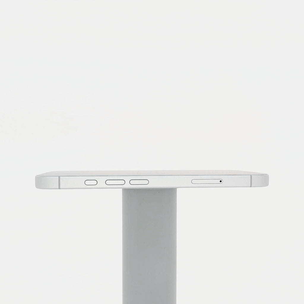 95新 Apple iPhone 16 256G 白色 中國大陸版