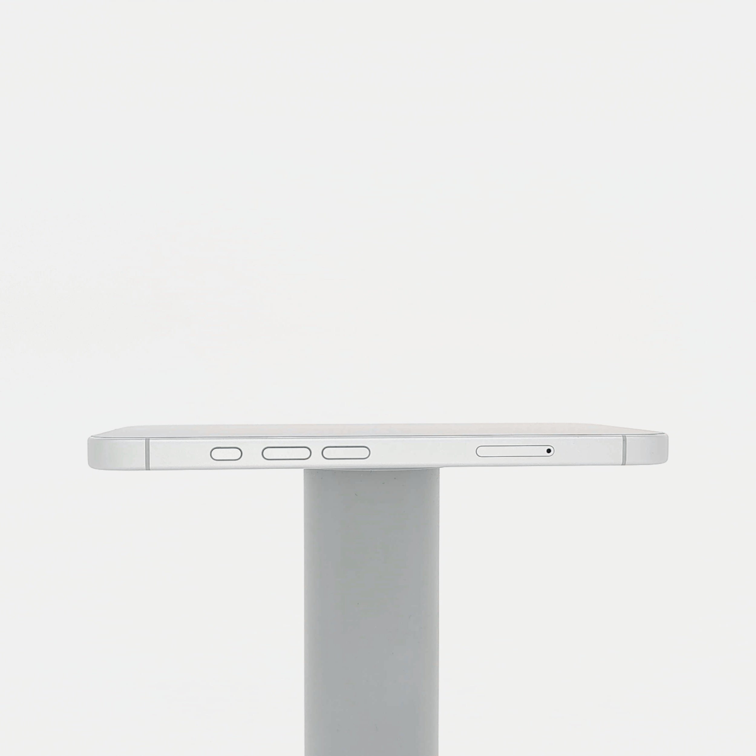 95新 Apple iPhone 16 256G 白色 中國大陸版