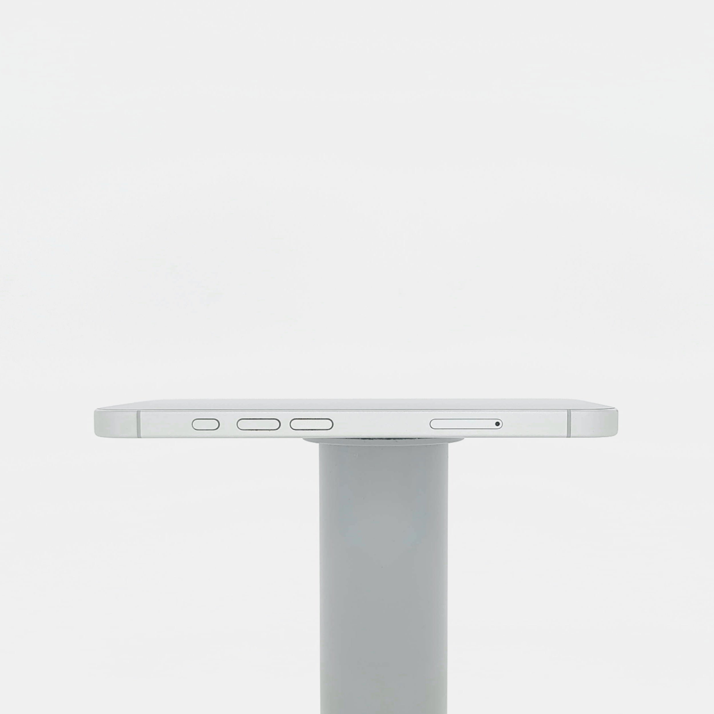 95新 Apple iPhone 16 256G 白色 中國大陸版