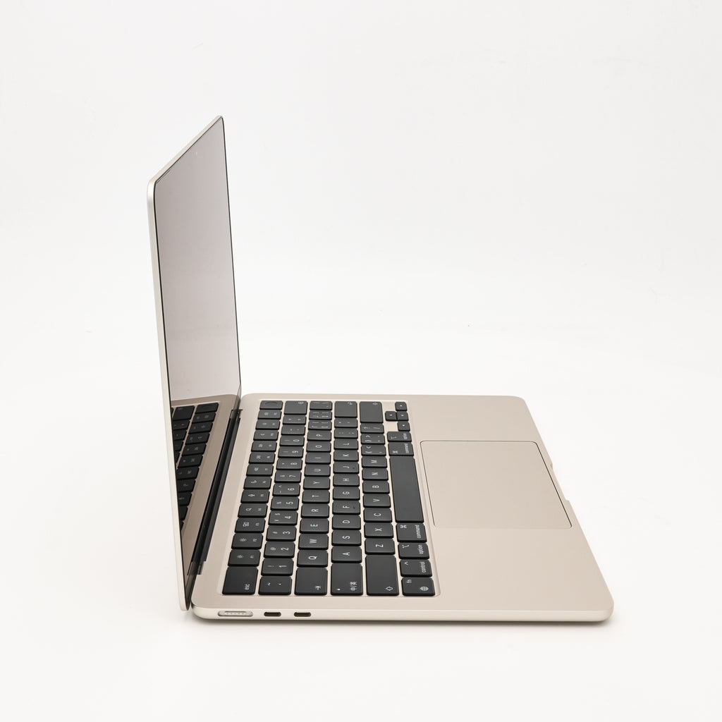 95新 Apple MacBook Air 22年 13寸 M2（8+10核） 8G RAM 512G SSD 星光色